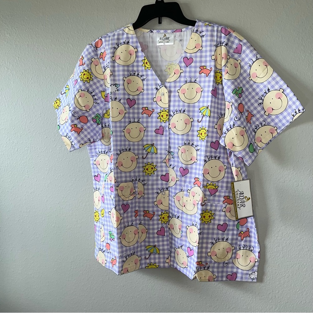 Adar Snap Front Baby Faces Scrub Top Size XL